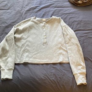 Aritzia Wilfred cropped long sleeve